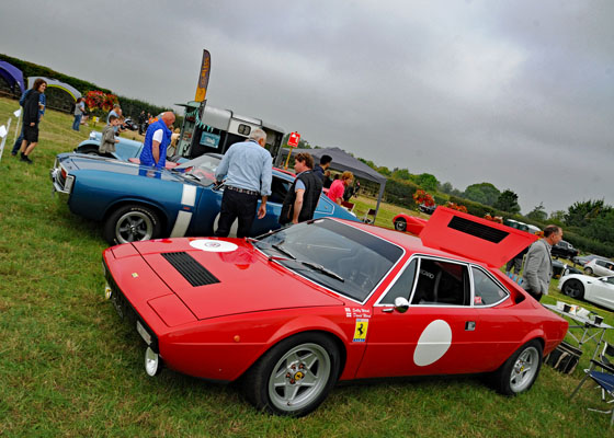 Motoring stands and stalls